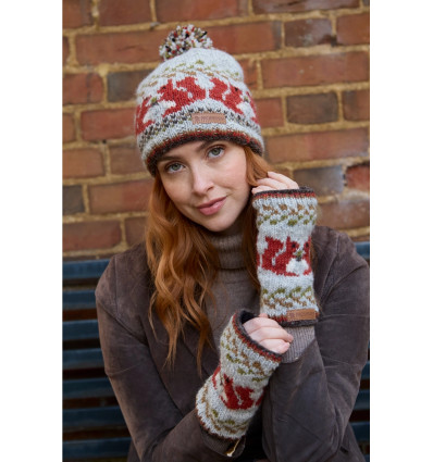 bonnet motif fantaisie en laine