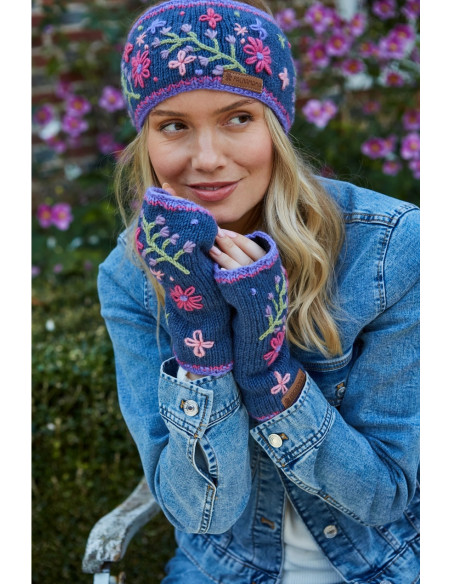 fancy wool handwarmer