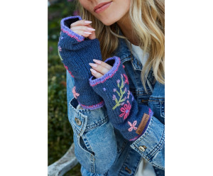 fancy wool handwarmer