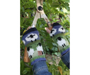 chauffe-main motif fantaisie en laine 2