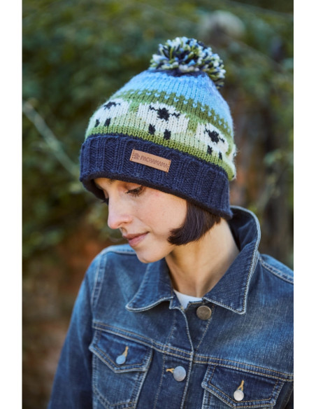 bonnet motif fantaisie en laine