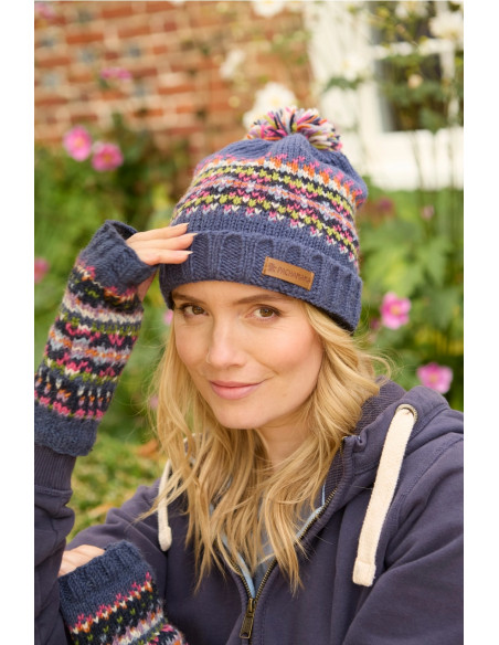 bonnet motif fantaisie en laine